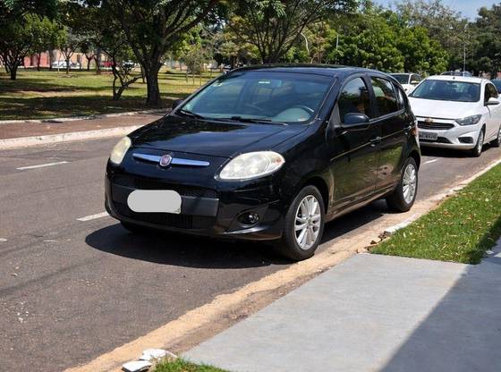 FIAT PALIO 1.6 MPI ESSENCE 16V FLEX 4P AUTOMATIZADO